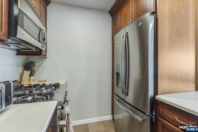 APT-37 - 50-37 W Lindsley Rd, Condo with 2 bedrooms, 2 bathrooms and null parking in Cedar Grove NJ | Image 10