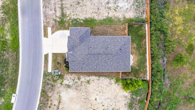 352 Backstays Loop, House other with 4 bedrooms, 3 bathrooms and 5 parking in Kyle TX | Image 35