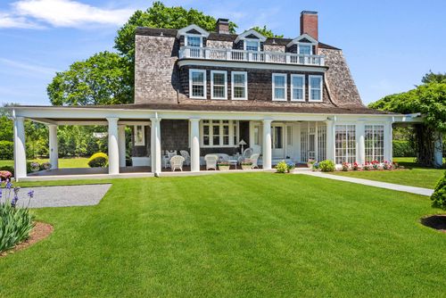 107 Quogue St, Quogue, NY, 11959-4269 | Card Image