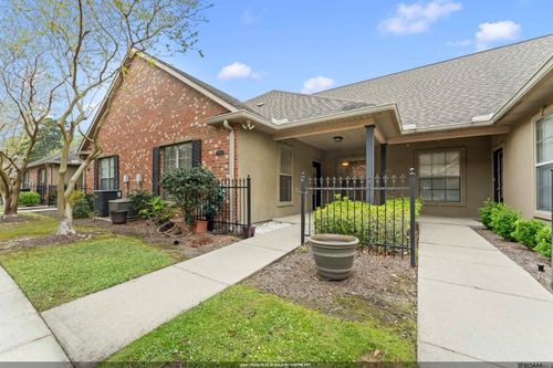 27-9124 Old Hammond Hwy Highway, Baton Rouge, LA, 70809 | Card Image