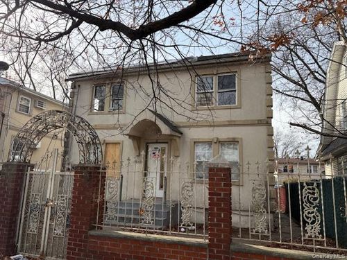 114 167th St, Jamaica, NY, 11434-1216 | Card Image