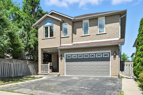 1299 Silvan Forest Dr, Burlington, ON, L7M4L2 | Card Image