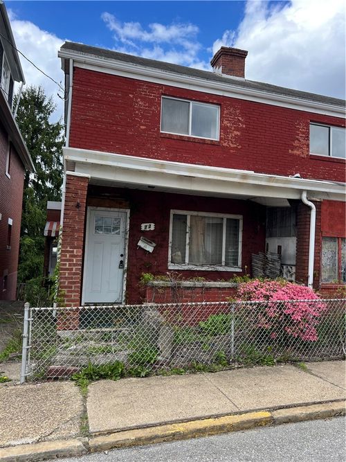 72 Harlem Ave, Mc Kees Rocks, PA, 15136-2144 | Card Image