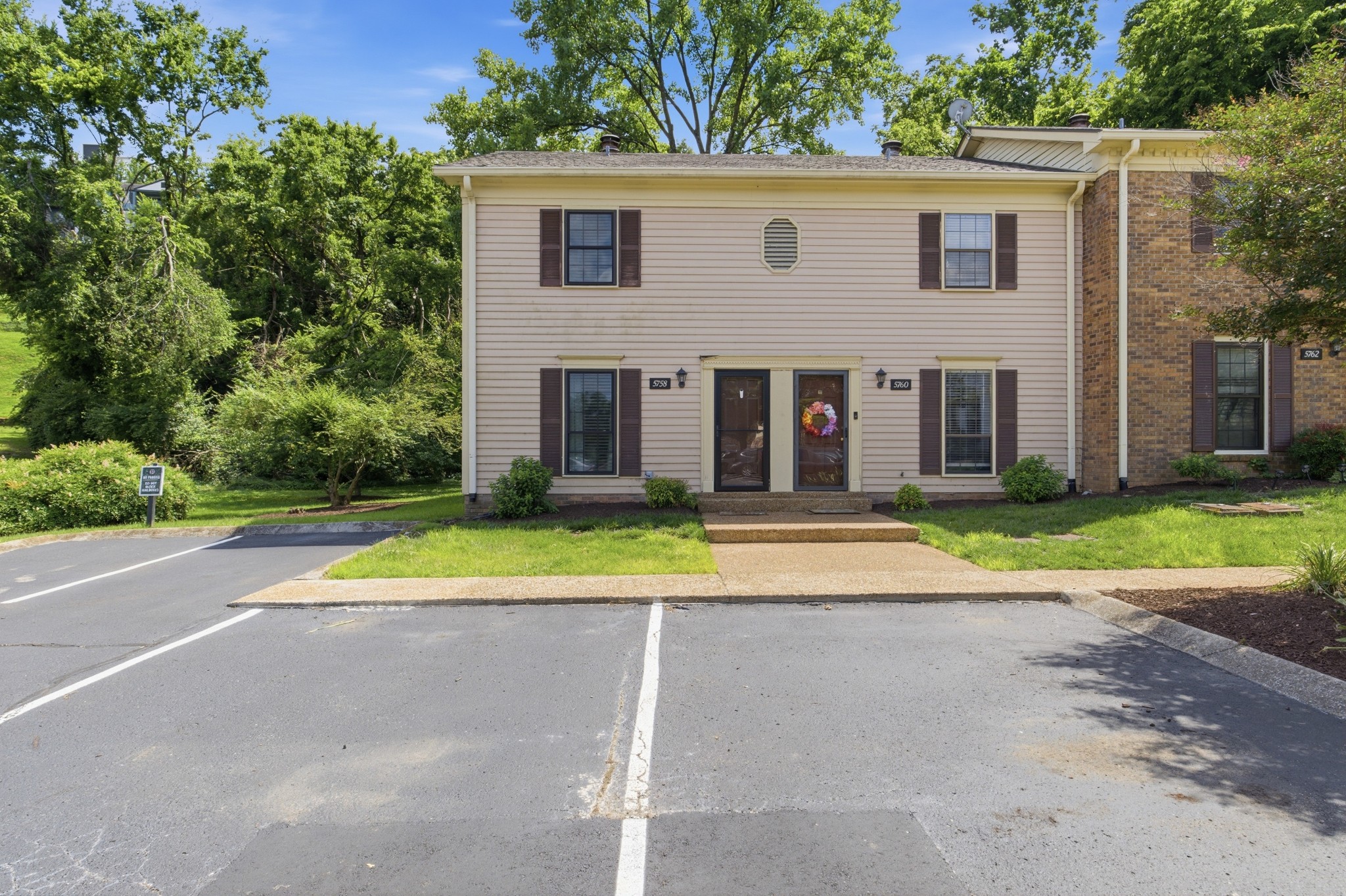 Residential in Brentwood 4