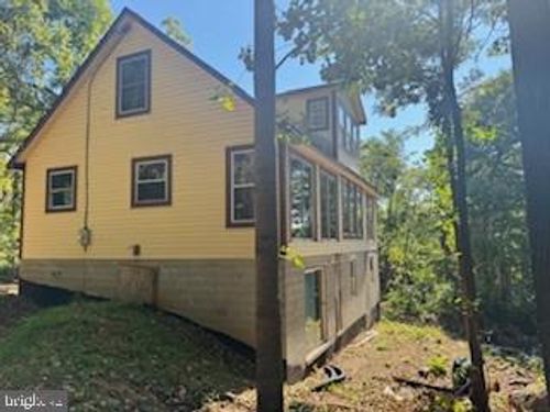 4801 Observatory Ln, LINDEN, VA, 22642-1763 | Card Image