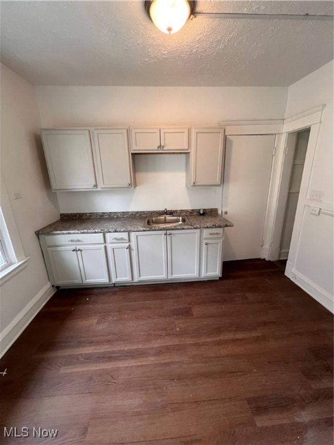 UP - 12004 Cromwell Ave, Home with 4 bedrooms, 1 bathrooms and null parking in Cleveland OH | Image 5