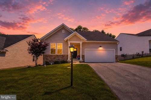 22 Heron Ln, COATESVILLE, PA, 19320-2043 | Card Image