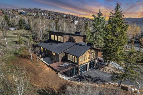 7775 Pinebrook Rd, Park City, UT, 84098-5350 | Card Image