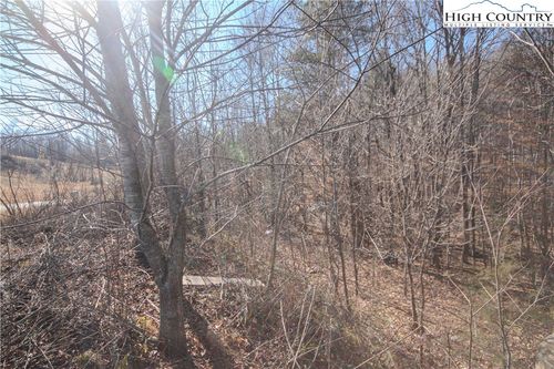 744 Chatsworth Cir, Lenoir, NC, 28645-8397 | Card Image