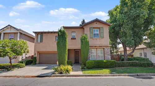 1534 N Oliveto Ct, Visalia, CA, 93291-9740 | Card Image
