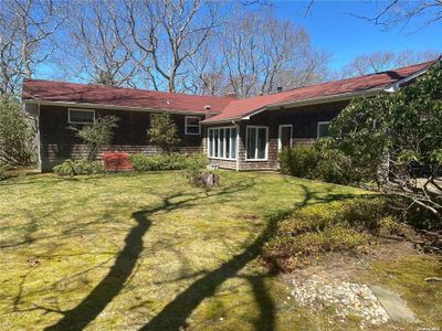 501 Old Stone Highway, House other with 2 bedrooms, 1 bathrooms and null parking in East Hampton NY | Image 2