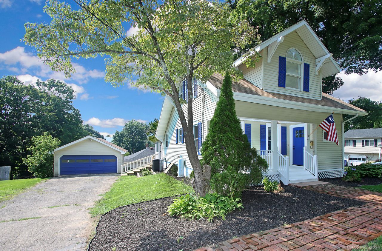 Prospect Pl, New Milford, CT 06776