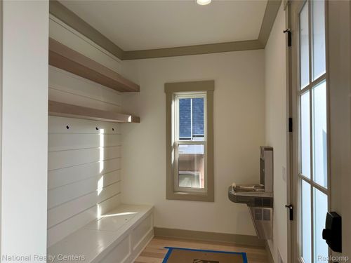 42501 Clemons Dr, Plymouth, MI, 48170-2594 | Card Image