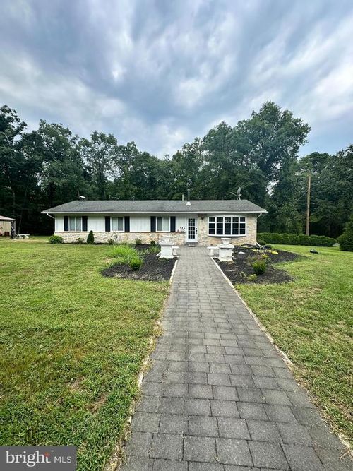 245 Rome Ave, Newfield, NJ, 08344-4009 | Card Image