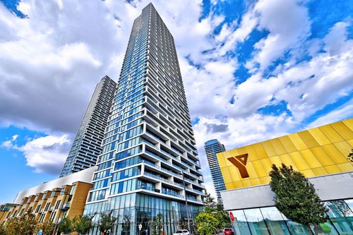 4808-5 Buttermill Ave, Vaughan, ON, L4K0J5 | Card Image