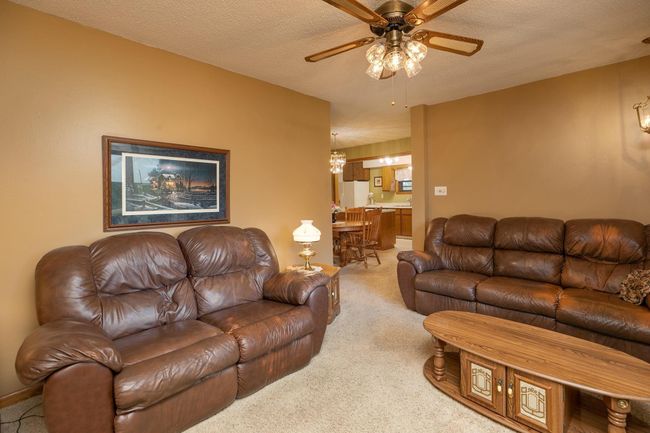 6-web-or-mls-06-Living Room.jpg | Image 19