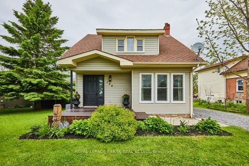 148 King St, Woodville, ON, K0M2T0 | Card Image