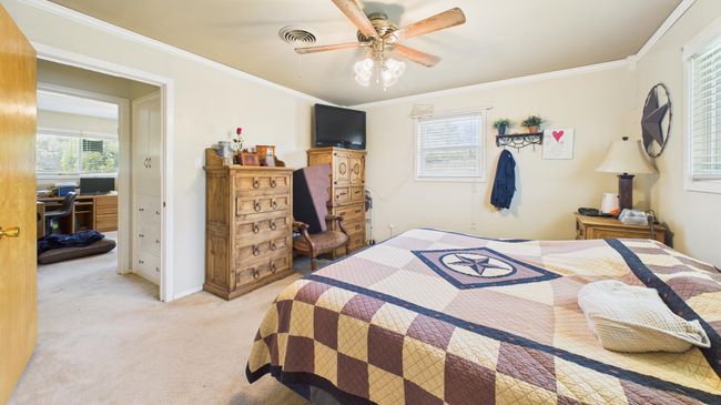 1512 Avenue K, House other with 3 bedrooms, 2 bathrooms and null parking in Abernathy TX | Image 38