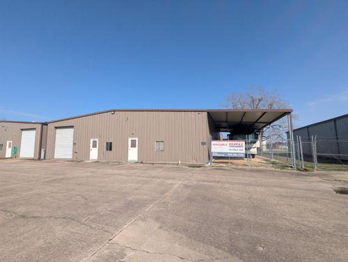 635 Langham Rd, Beaumont, TX, 77707-3404 | Card Image