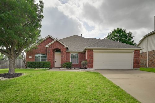 4 Blue Meadow Ct, Mansfield, TX, 76063-4851 | Card Image
