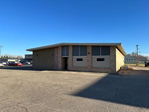 907 Saint Olaf Ave N, Canby, MN, 56220-1131 | Card Image