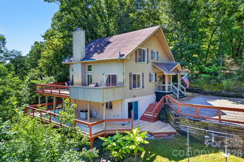 884 Pinnacle Pkwy, Union Mills, NC, 28167-7909 | Card Image