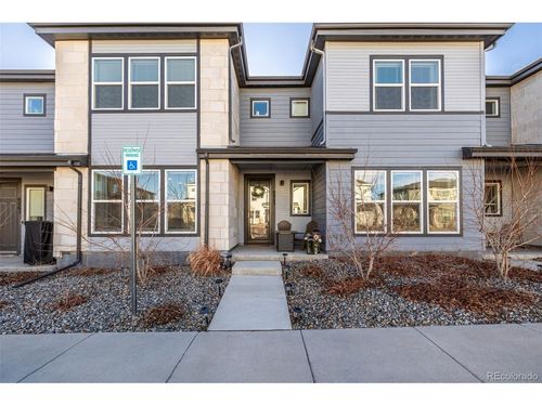 8863 Fraser River Loop, Littleton, CO, 80125-7643 | Card Image