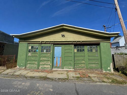 16-18 Anthracite Rd, Shamokin, PA, 17872 | Card Image