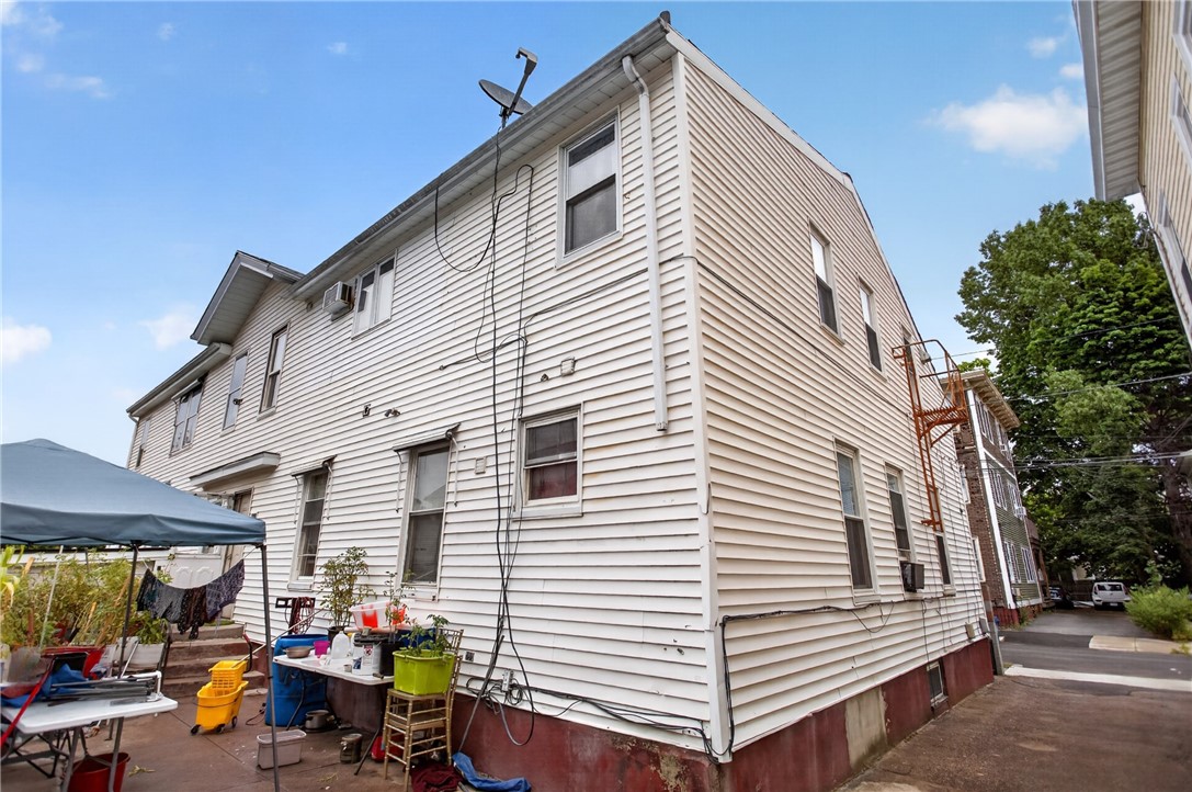 Residential Income in Providence 4
