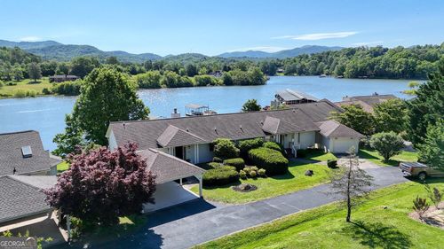 618 Shoreline Dr, Hiawassee, GA, 30546-3456 | Card Image