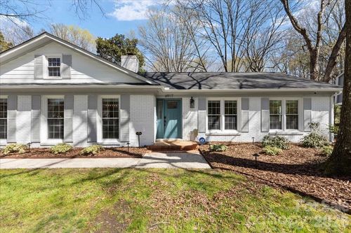 6917 Candlewyck Ln, Charlotte, NC, 28226-2908 | Card Image