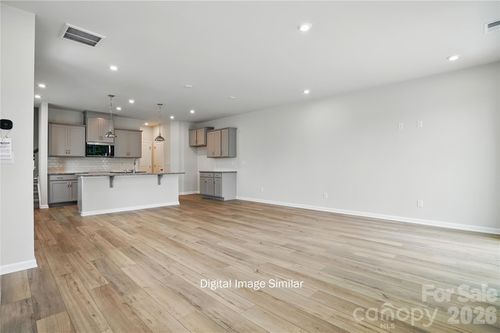 1300 Vibrant Rd, Charlotte, NC, 28215 | Card Image