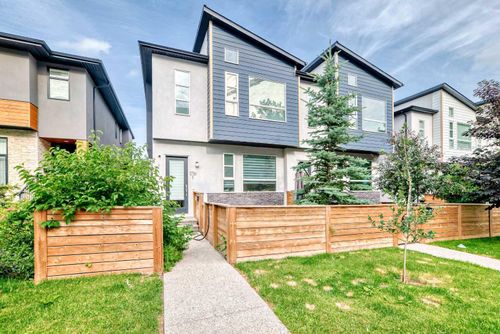 2-1718 32 St Sw, Calgary, AB, T3C1N5 | Card Image