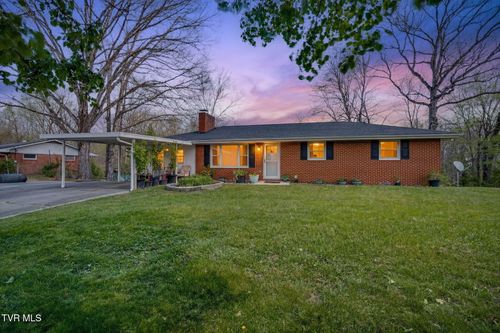 444 Lenoir Road, Kingsport, TN, 37660 | Card Image