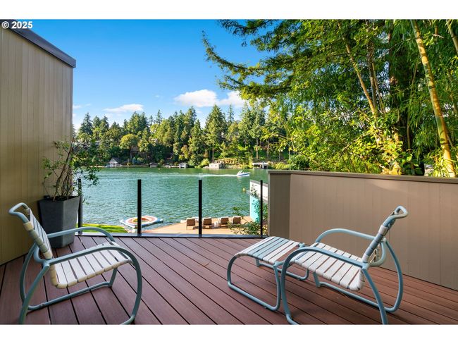 1115 Lake Front Rd, House other with 4 bedrooms, 4 bathrooms and 2 parking in Lake Oswego OR | Image 34