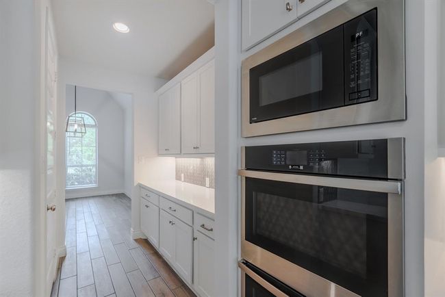 17010 Harpers Way, House other with 5 bedrooms, 6 bathrooms and 4 parking in Conroe TX | Image 8