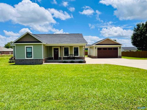 624 2nd Ave S, Loretto, TN, 38469-2207 | Card Image