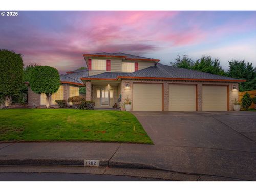 1702 Nw Gregory Dr, Vancouver, WA, 98665-6004 | Card Image