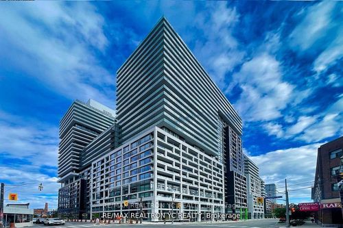1838-135 Lower Sherbourne St, Toronto, ON, M5A1Y4 | Card Image