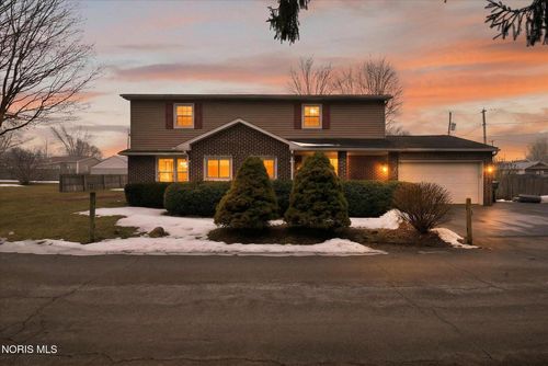 101 Gorrill Dr, Wayne, OH, 43466-7010 | Card Image