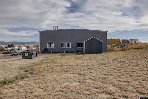 6747 Uranium Rd, Mills, WY, 82604-1514 | Card Image