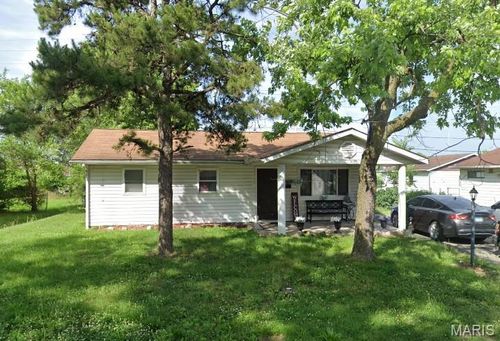 1713 Theodore Ln, Cahokia, IL, 62206-2445 | Card Image