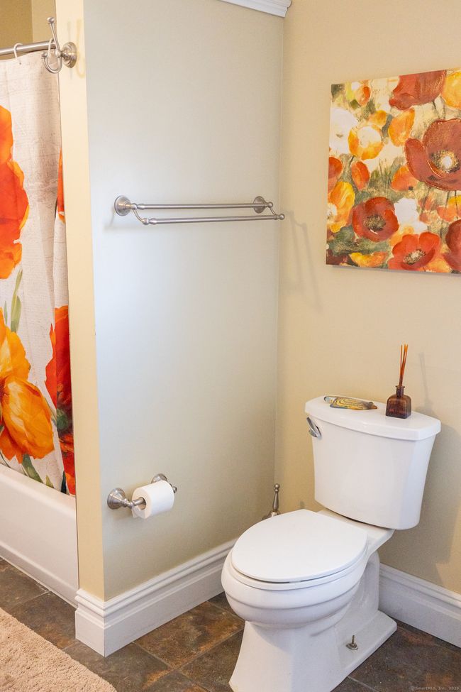 20 Maple Ave, House other with 3 bedrooms, 2 bathrooms and null parking in Broad Brook CT | Image 20