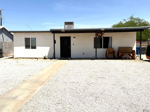 1425 S 9th Ave, Yuma, AZ, 85364-4566 | Card Image