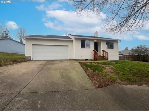 1108 Ne Tamera Ln, Portland, OR, 97220 | Card Image