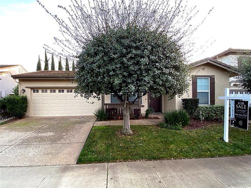 11704 Village Pond Way, Rancho Cordova, CA, 95742-8027 | Card Image