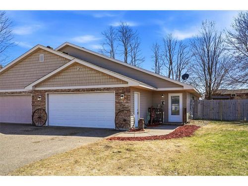 1137 Hidden Ln, New Richmond, WI, 54017-9401 | Card Image