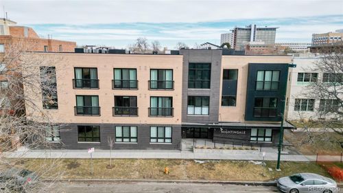 208-2120 N Downing St, Denver, CO, 80205-5211 | Card Image