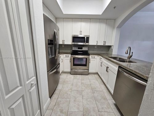 apt-217-8826 W Flagler St, Miami, FL, 33174-2477 | Card Image