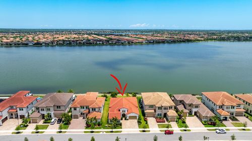 8980 W Parkland Bay Trl, Parkland, FL, 33076-4872 | Card Image